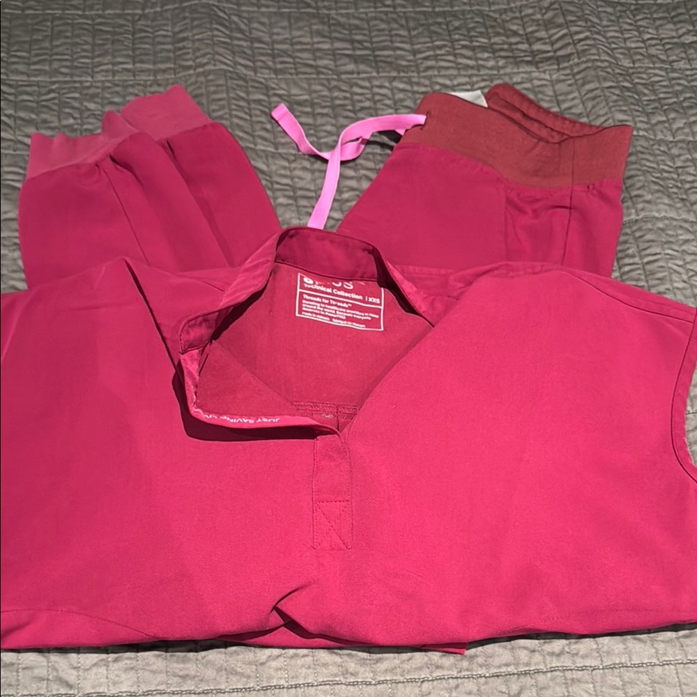 Figs Workwear Pink Scrub Set